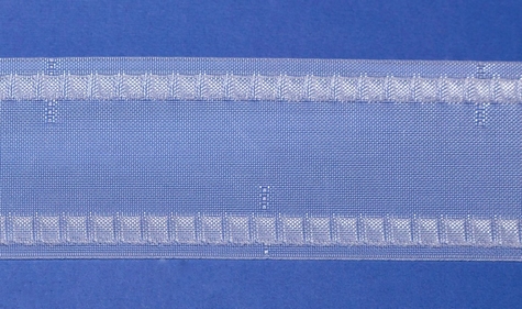 Gordijnband Transp. polyester 7.7 cm met pockets tbv haken, 50m